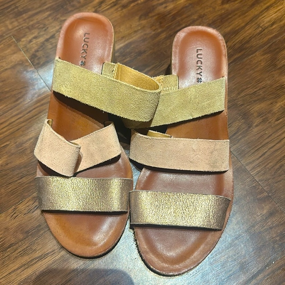 Luck Brand Pink, Tan, Bronze Strapped Heel Sandal